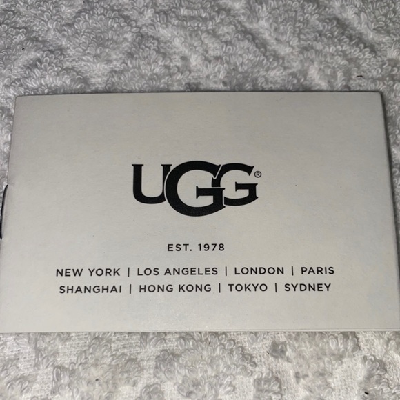 Ugg Boots ,size 9, Grey - Picture 12 of 13